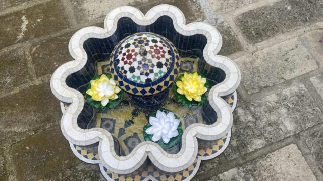 Le Rouget Lägenhet Beaucaire  Exteriör bild